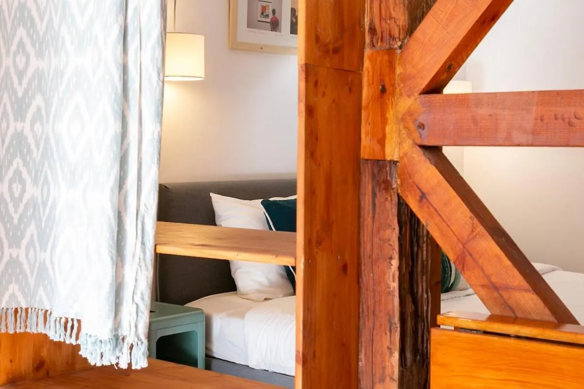 Cozy Flat With Bright Balcony Trendiest Neighborhood! Lisboa 0*,